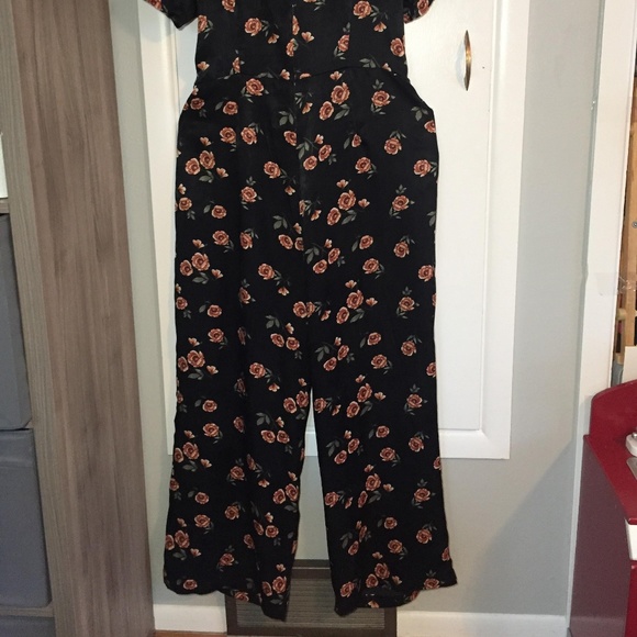 Floral Wrap Jumpsuit - Picture 2 of 7